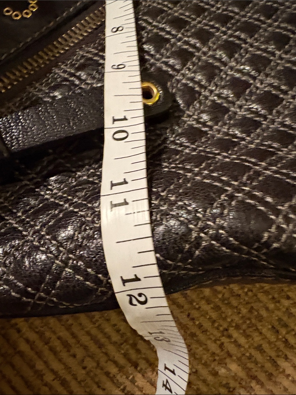 Marc Jacobs Irina Black Quilted Leather Tote with Quilted Panel and Stud Logo - Picture 12 of 13